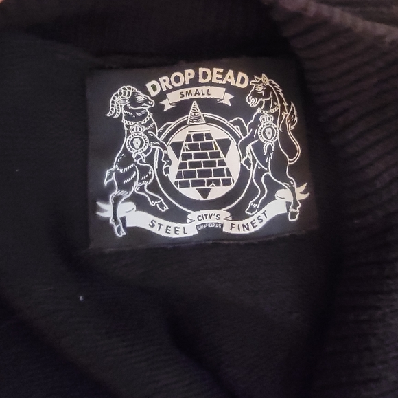 Drop Dead winter sleeve cardigan - Picture 3 of 3